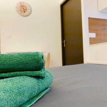 Апартаменты Tulipe Studio Маноск Экстерьер фото